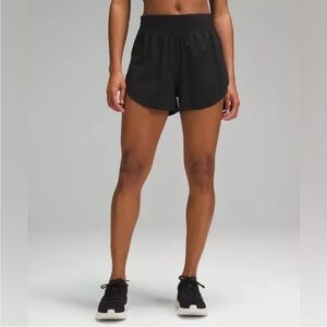 Lululemon Women's Black Shorts. Size 8.